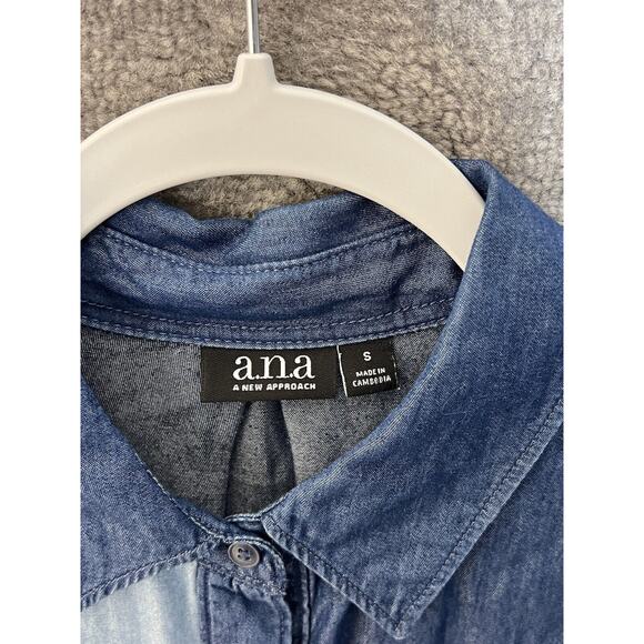 ana A New Approach Chambray‎ Patchwork Button Up Top Womens Size Small Blue - Picture 3 of 6